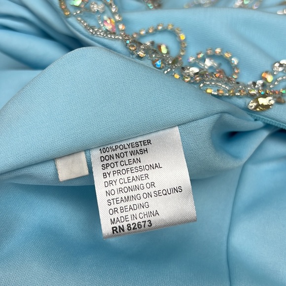 Montage by MON Cheri mermaid mock neck embroidered low back long gown - Picture 14 of 16